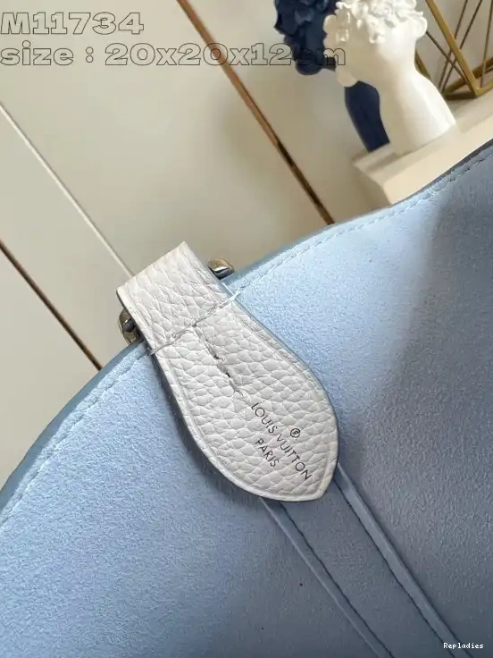 Cheap LOUIS VUITTON PM Blossom 0613